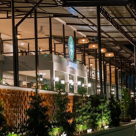 Mulyo Hotel Port Dickson Ngoại thất bức ảnh