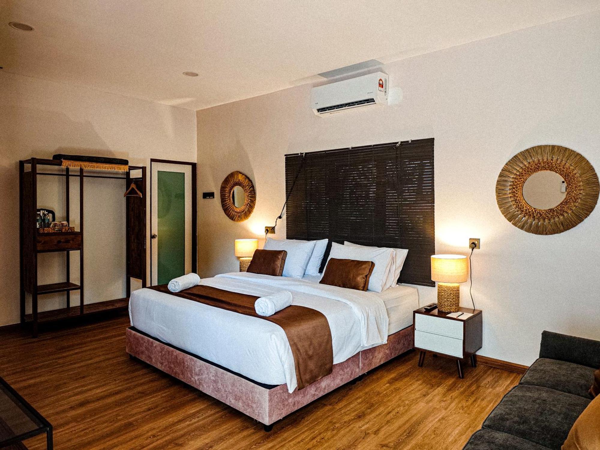 Mulyo Hotel Port Dickson Ngoại thất bức ảnh