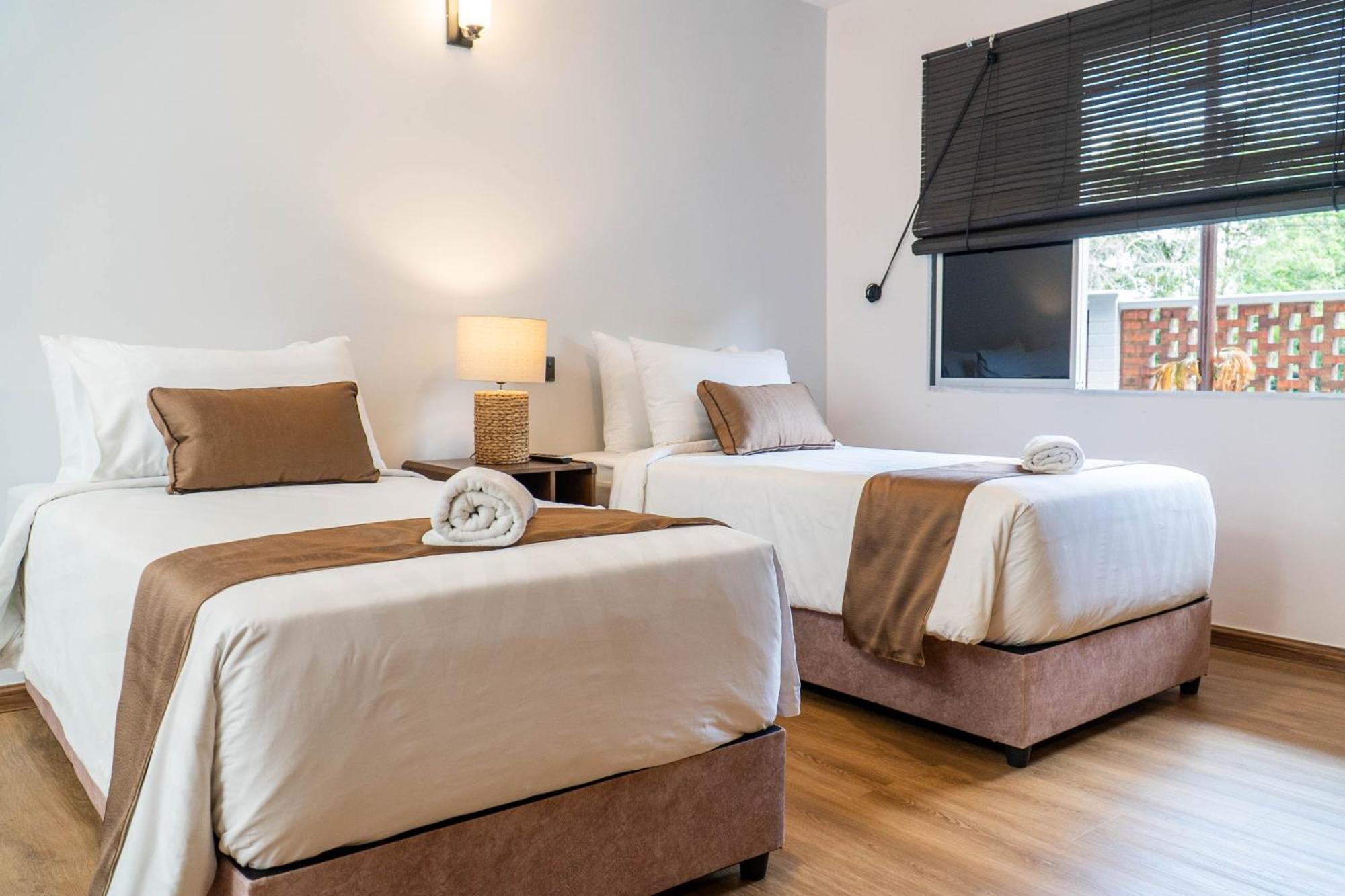 Mulyo Hotel Port Dickson Ngoại thất bức ảnh