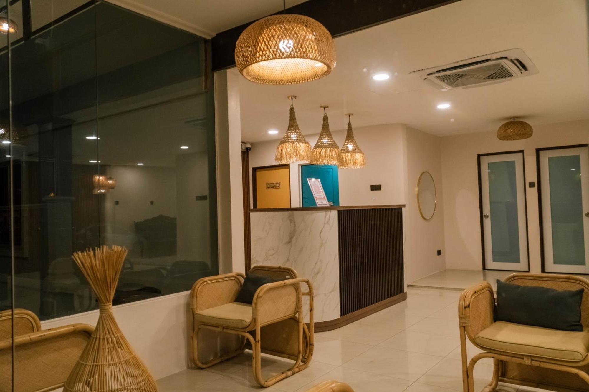 Mulyo Hotel Port Dickson Ngoại thất bức ảnh
