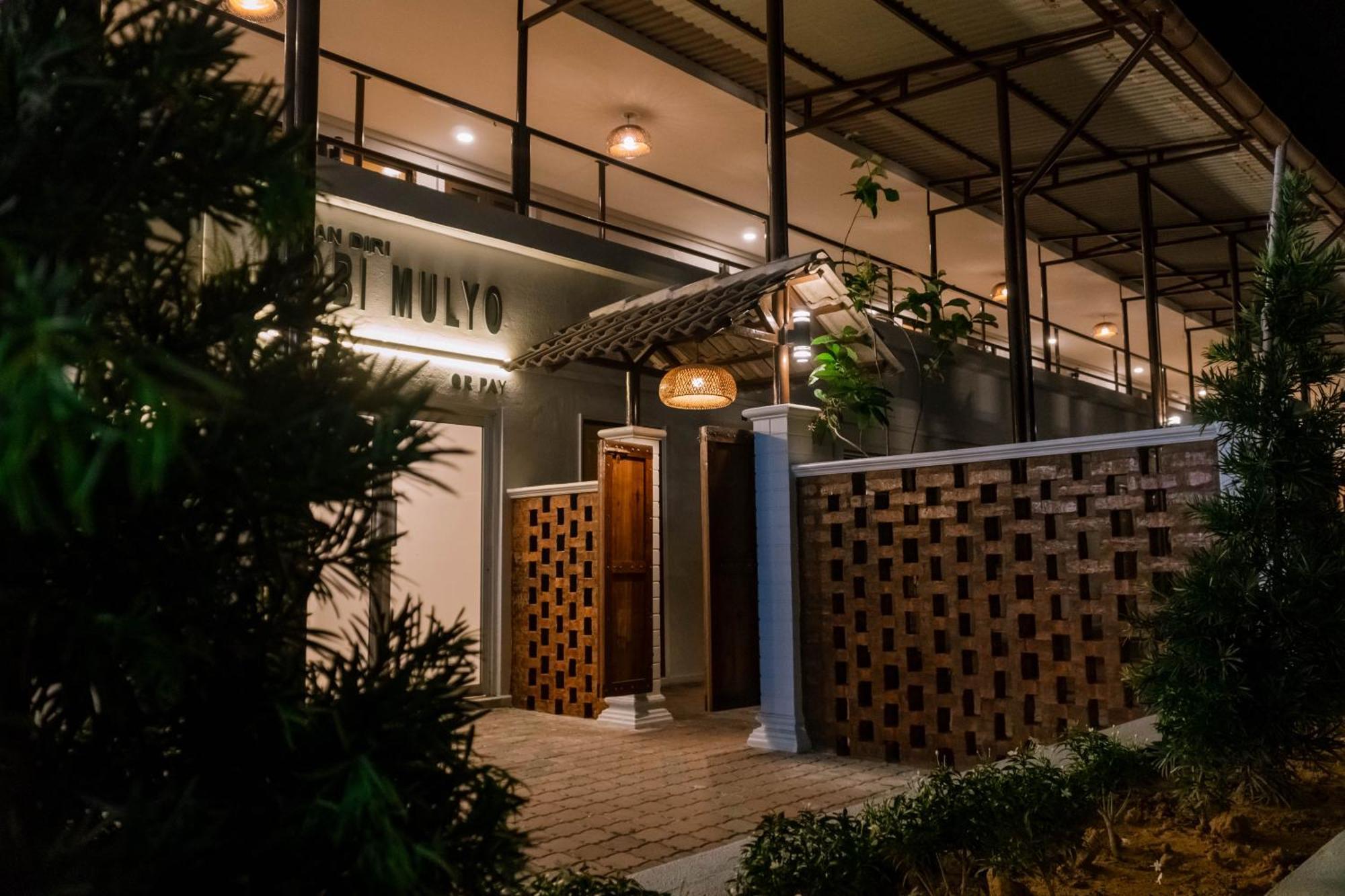 Mulyo Hotel Port Dickson Ngoại thất bức ảnh