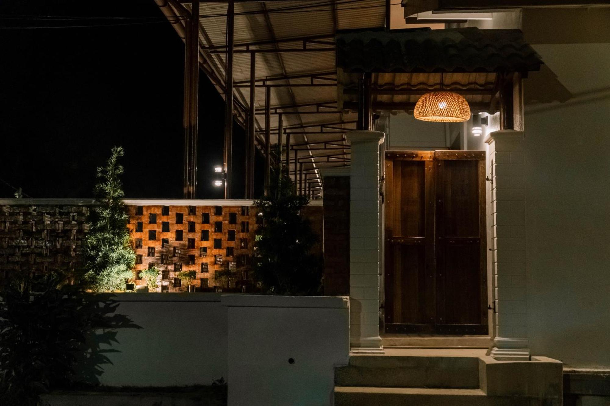 Mulyo Hotel Port Dickson Ngoại thất bức ảnh