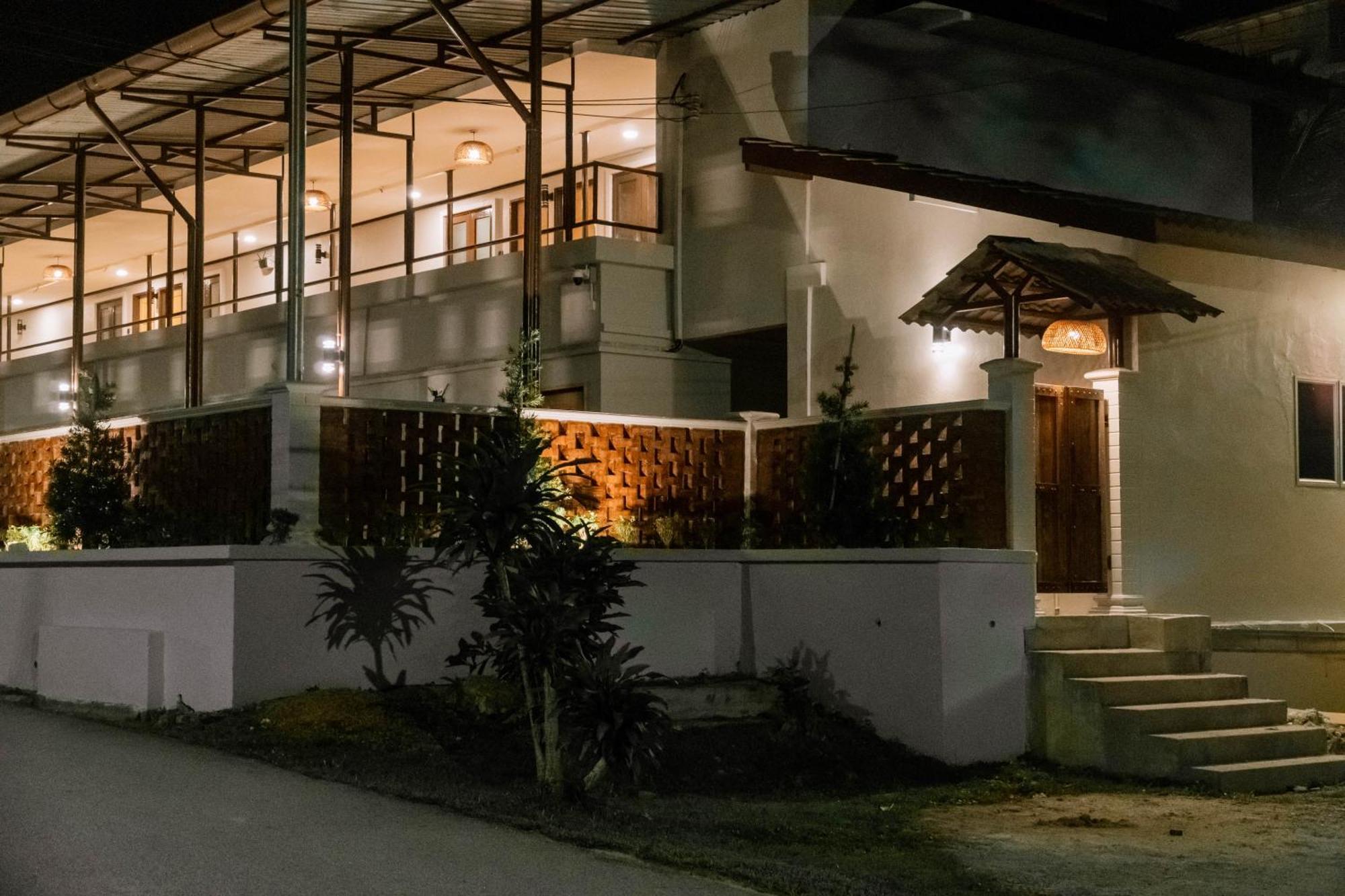 Mulyo Hotel Port Dickson Ngoại thất bức ảnh